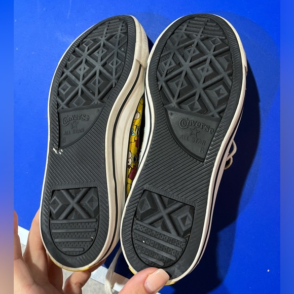 The Simpsons x Converse Maggie Lisa Ox Sneaker Shoes Sz Women 8 Men 6 Unisex - Picture 13 of 14